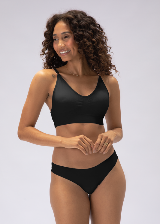Conjunto Lingerie Top Sutiã Alça Fina e Calcinha Fio Sem Costura Preto