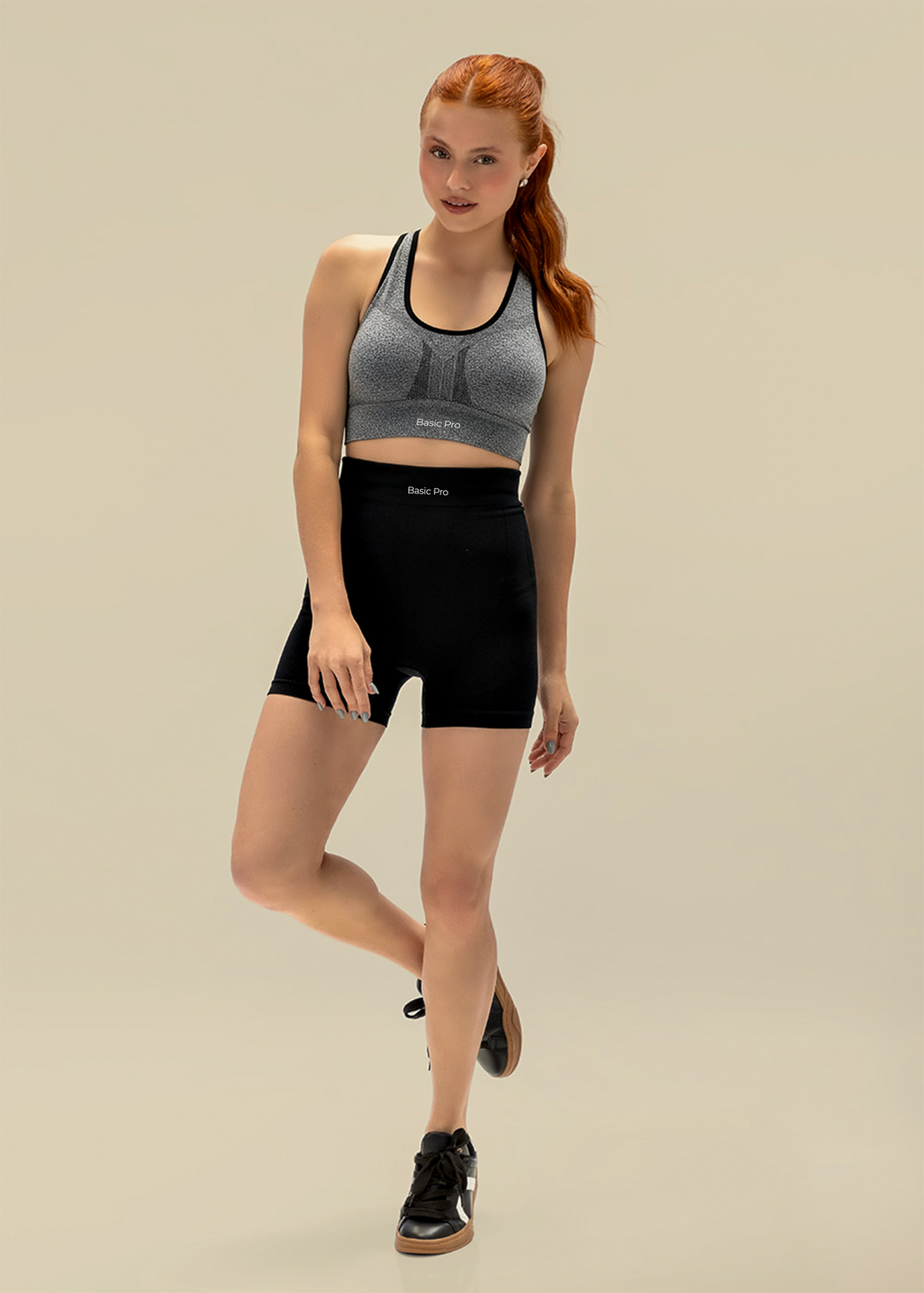 Conjunto Short Modelador e Top Nadador Preto