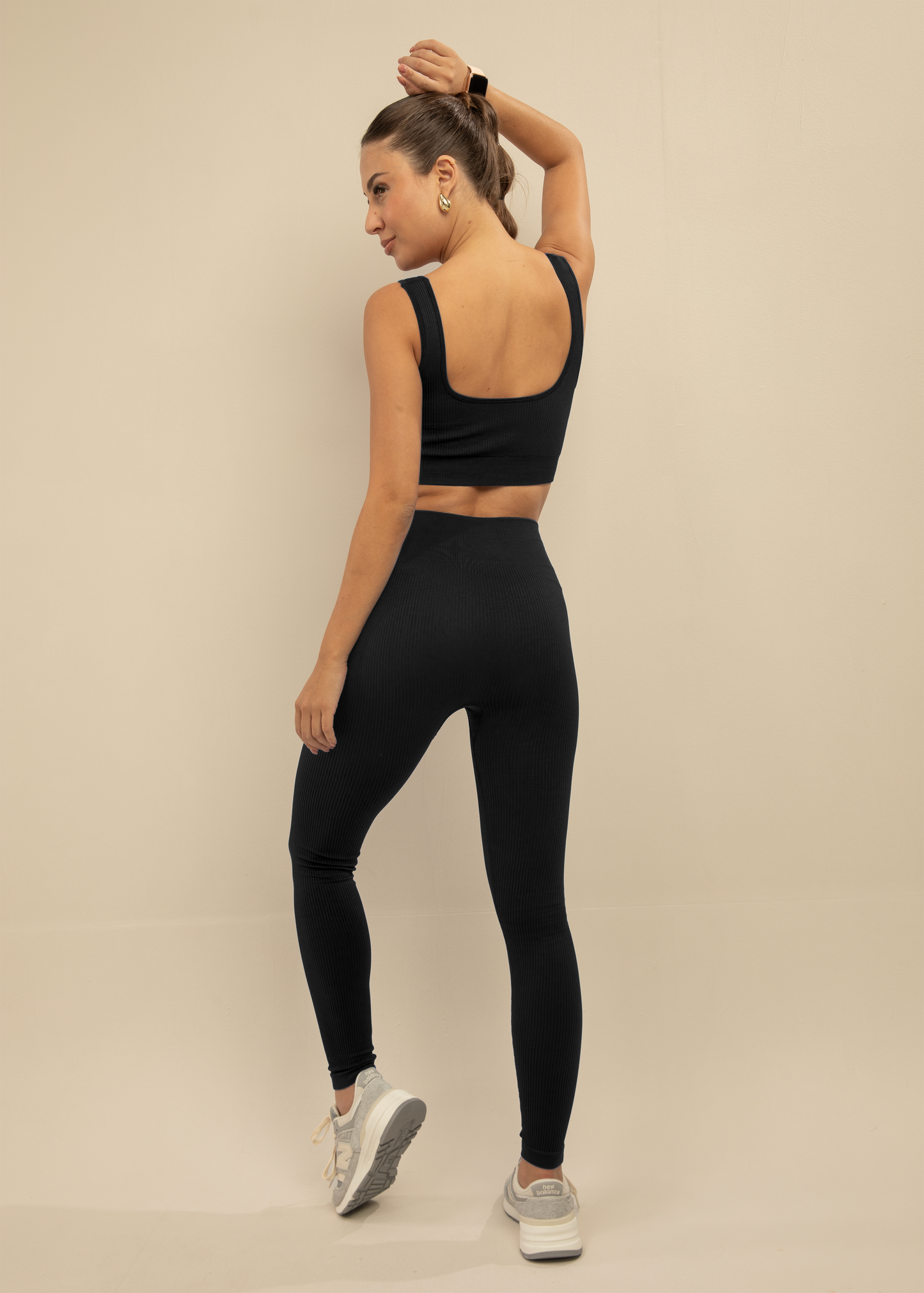 Conjunto Legging Canelada e Top Canelado Preto