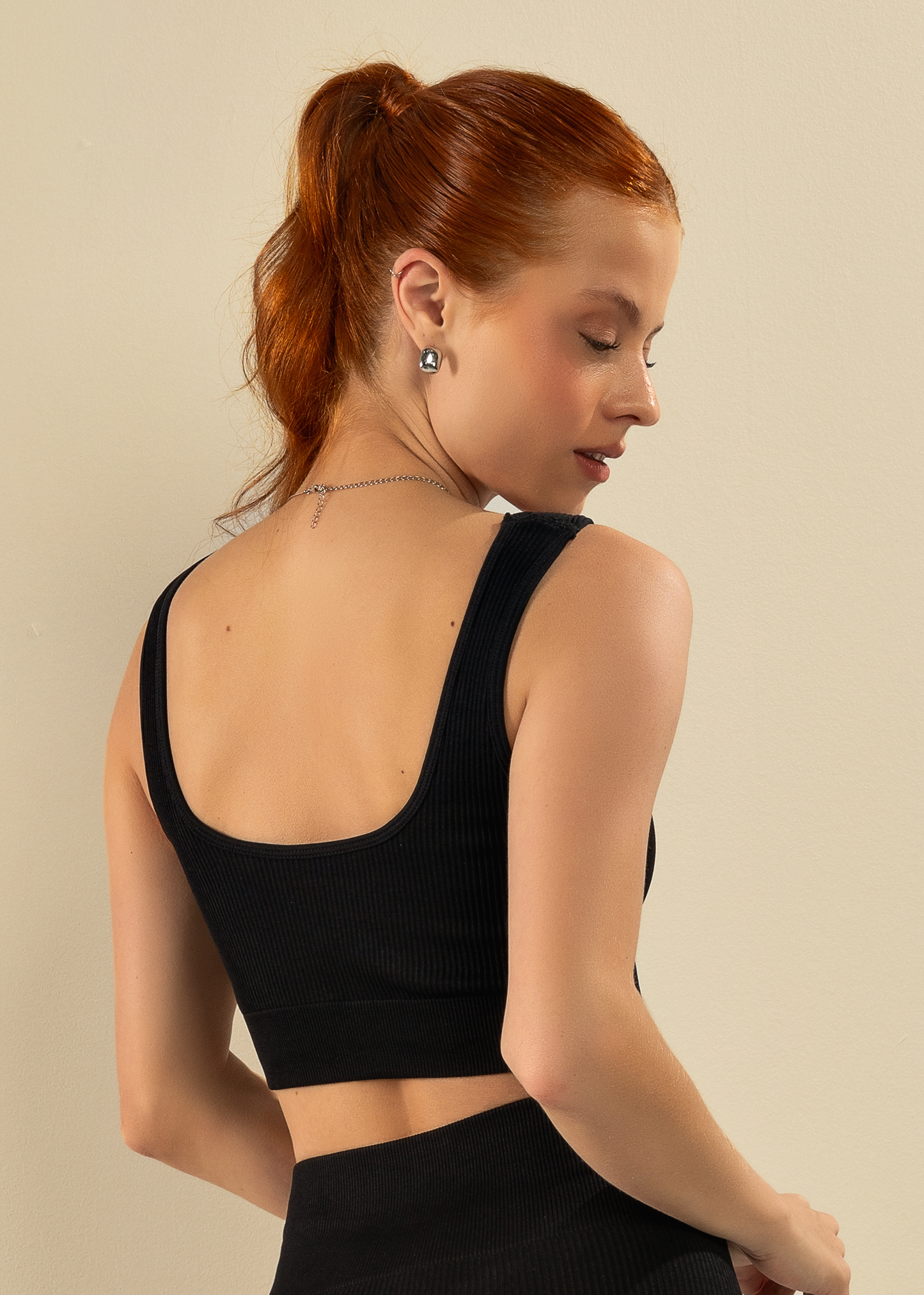 Conjunto Legging Canelada e Top Canelado Preto Símbolo